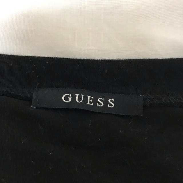 GUESS(ゲス)の値下げ！ GUESS ロンT メンズのトップス(Tシャツ/カットソー(七分/長袖))の商品写真