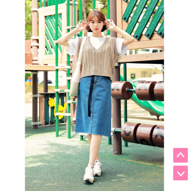 Hotping Hotping 新品 カットオフ デニム膝丈スカート 韓国服 韓国アパレルの通販 By Coco S Shop ホッピンならラクマ Hotping Hotping 新品 カットオフ デニム膝丈スカート 韓国服 韓国アパレルの通販 By Coco S Shop ホッピンならラクマ