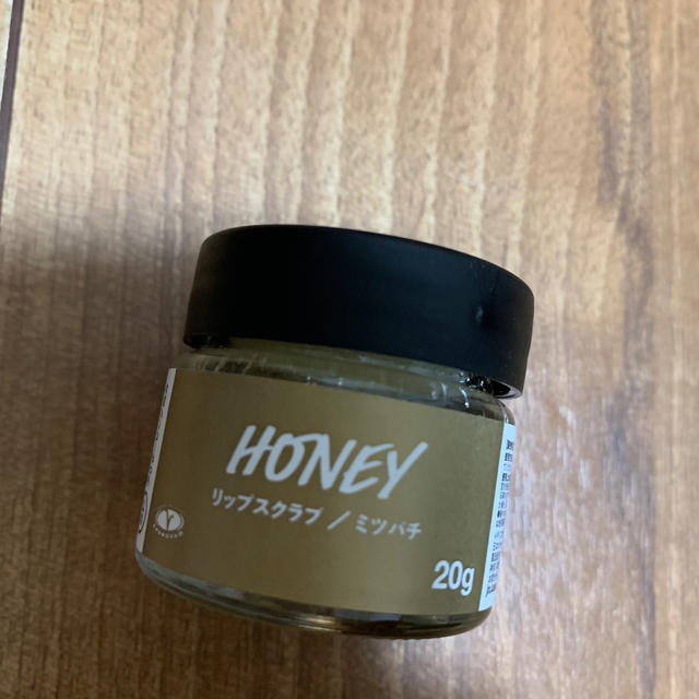 LUSH(ラッシュ)のLUSH HONEY スクラブ コスメ/美容のスキンケア/基礎化粧品(リップケア/リップクリーム)の商品写真