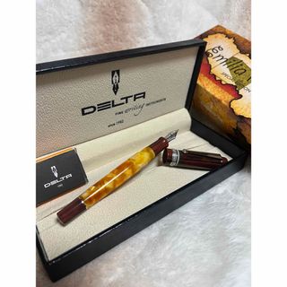 デルタ(DELTA)の☆日本限定50本☆新品未使用☆デルタ 万年筆 エミリアロマーニャ ニブF☆(ペン/マーカー)