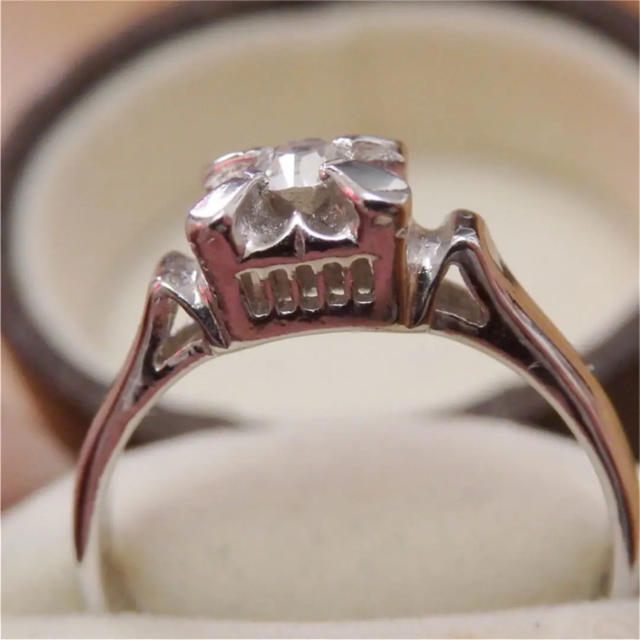 即購入OK♡V022昭和レトロクリアストーンシルバーカラーリング指輪 レディースのアクセサリー(リング(指輪))の商品写真