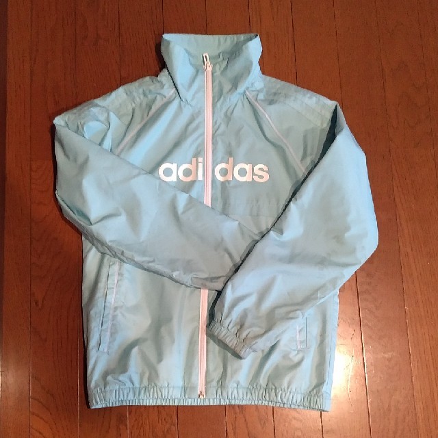 adidas(アディダス)のアディダス　ガールズ用ウインドブレーカー(上下) キッズ/ベビー/マタニティのキッズ服女の子用(90cm~)(ジャケット/上着)の商品写真