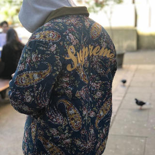 S 青 Supreme Quilted Paisley Jacket