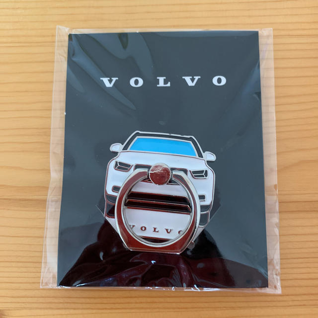 Volvo(ボルボ)のボルボ  スマホリング XC40 エンタメ/ホビーのコレクション(ノベルティグッズ)の商品写真