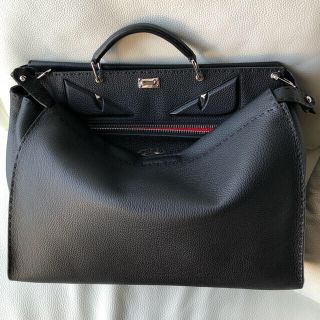 フェンディ(FENDI)の大幅値下げ！超美品！FENDI フェンディ メンズ ピーカブー モンスター 黒 (ショルダーバッグ)