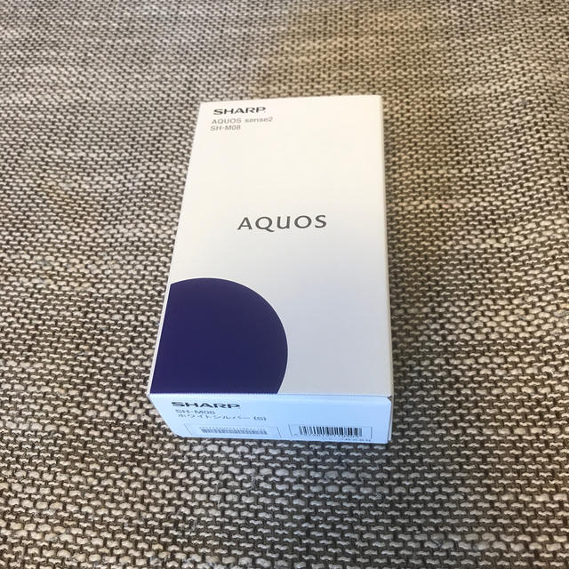 スマートフォン本体【新品】AQUOS sense2 SH-M08 ホワイトシルバー（S）