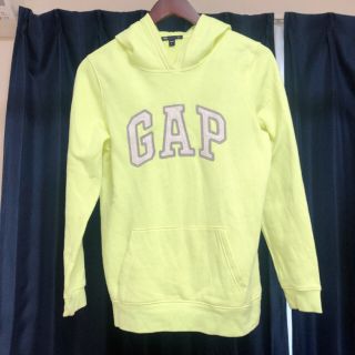 ギャップ(GAP)のネオンイエロー GAP  パーカー(パーカー)