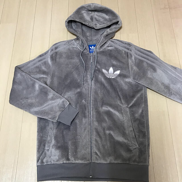 adidasoriginals パーカー