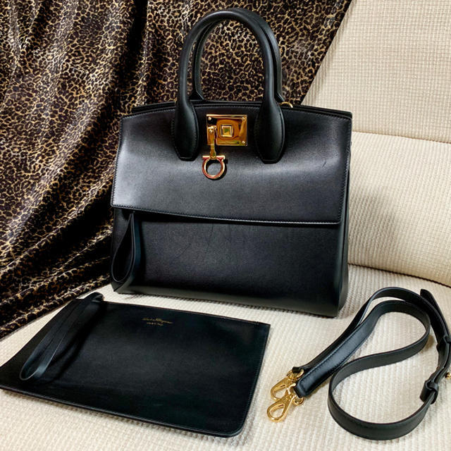 一番の Ferragamo ☆美品☆フェラガモ BAG STUDIO FERRAGAMO ハンドバッグ ハンドバッグ 