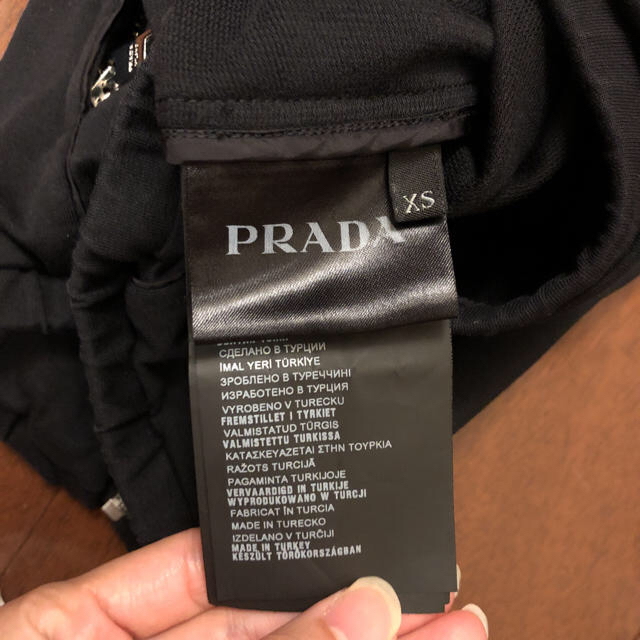 PRADA パーカー