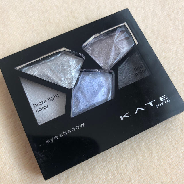 KATE(ケイト)の【KATE】カラーシャスダイヤモンドSV-1<アイシャドウ> コスメ/美容のベースメイク/化粧品(アイシャドウ)の商品写真