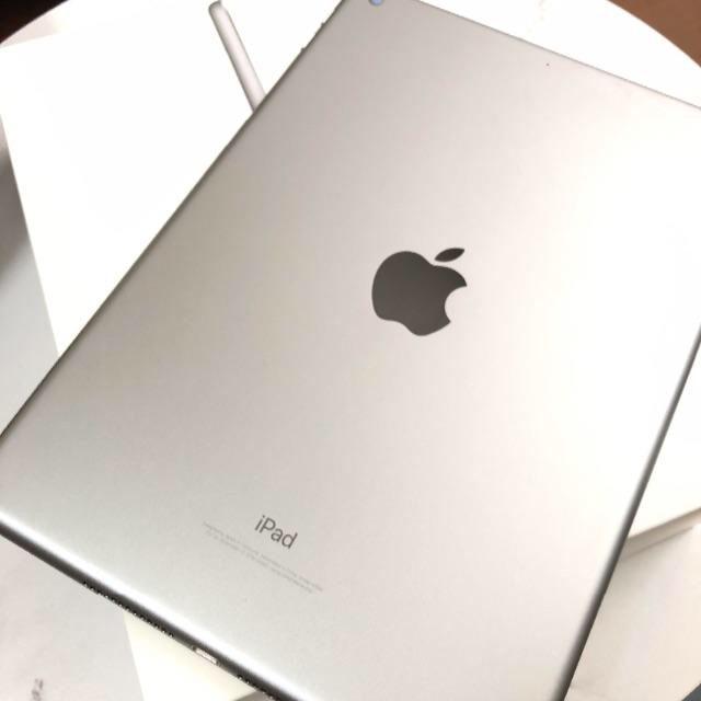 iPad  9.7 2018年 Wi-Fi 32GB スペースグレイ 超美品 2