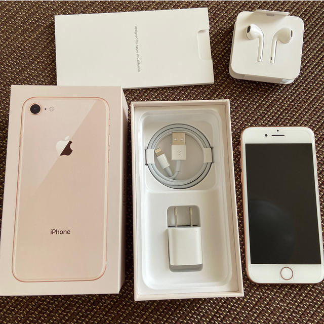 iPhone8 64GB ゴールド SIMフリー