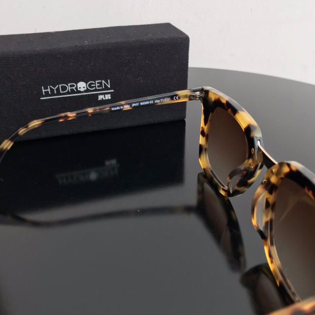 HYDROGEN(ハイドロゲン)のハイドロゲン✖︎ジェイプラス HYDROGEN✖︎JPLUS サングラス メンズのファッション小物(サングラス/メガネ)の商品写真