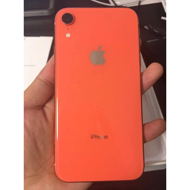 スマートフォン本体iPhone XR 128GB コーラル SIMフリー