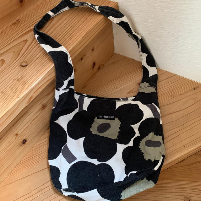 marimekko(マリメッコ)のマリメッコショルダーバック レディースのバッグ(ショルダーバッグ)の商品写真