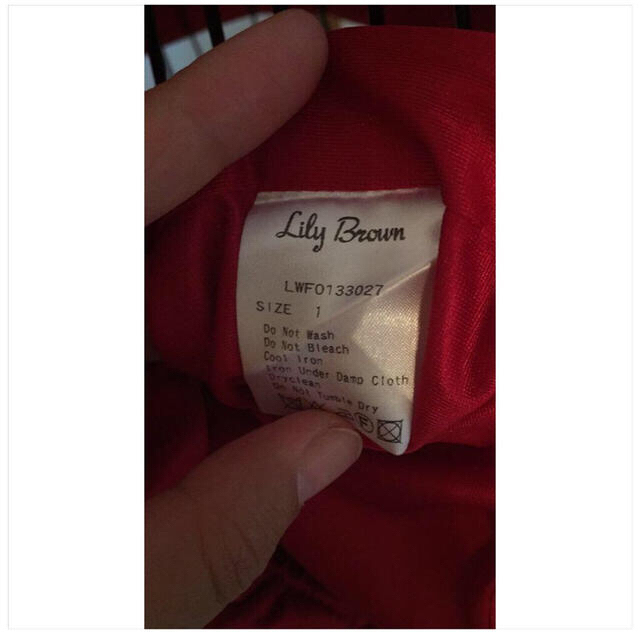 Lily Brown(リリーブラウン)のリリーブラウン 赤ワンピ レディースのワンピース(ミニワンピース)の商品写真