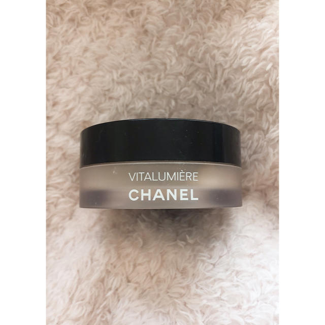 CHANEL(シャネル)のシャネル  ヴィタルミエール ルースパウダーファンデーション コスメ/美容のベースメイク/化粧品(フェイスパウダー)の商品写真