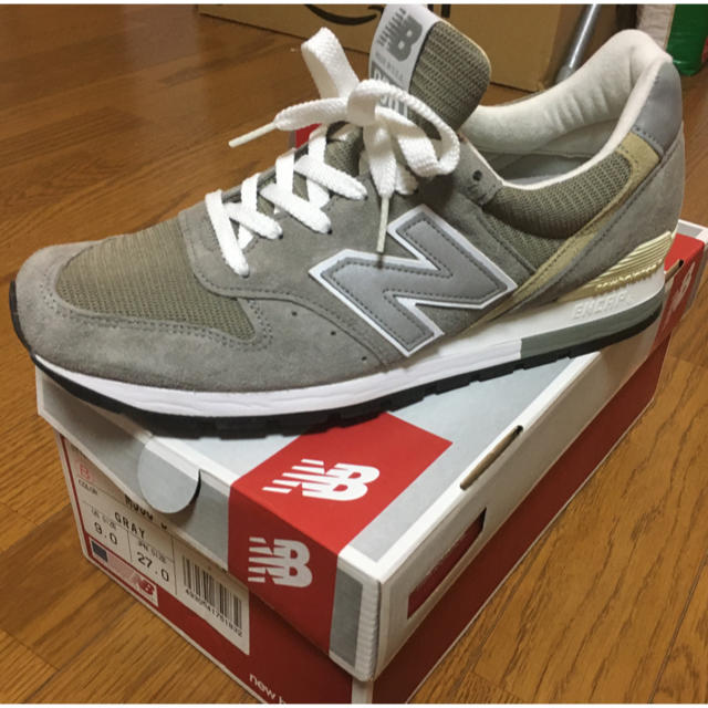 New Balance(ニューバランス)の新品未使用　Ｍ996 グレー  27.0cm アメリカ製　ニューバランスDワイズ メンズの靴/シューズ(スニーカー)の商品写真