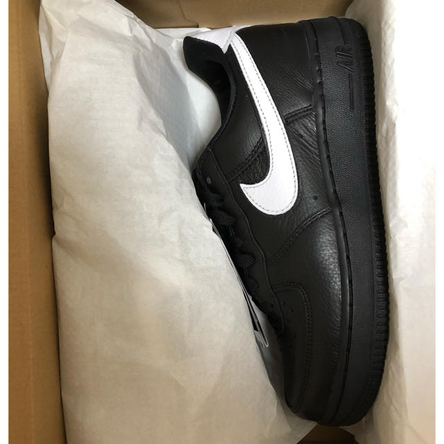 新品 NIKE AIR FORCE 1 LOW RETRO 送料込み！