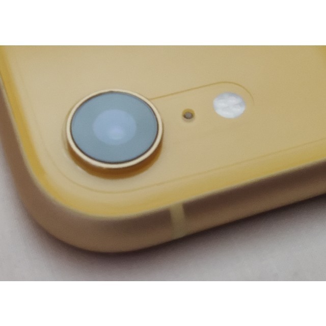 iPhone XR 64GB YELLOW SIMロック解除済 元SB スマホ/家電/カメラのスマートフォン/携帯電話(スマートフォン本体)の商品写真