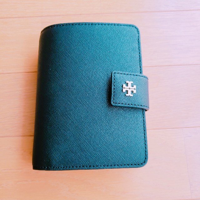 新ポケモン Tory Burch　財布