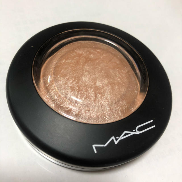 MAC(マック)のM.A.C ミネラライズスキンフィニッシュ コスメ/美容のベースメイク/化粧品(フェイスカラー)の商品写真