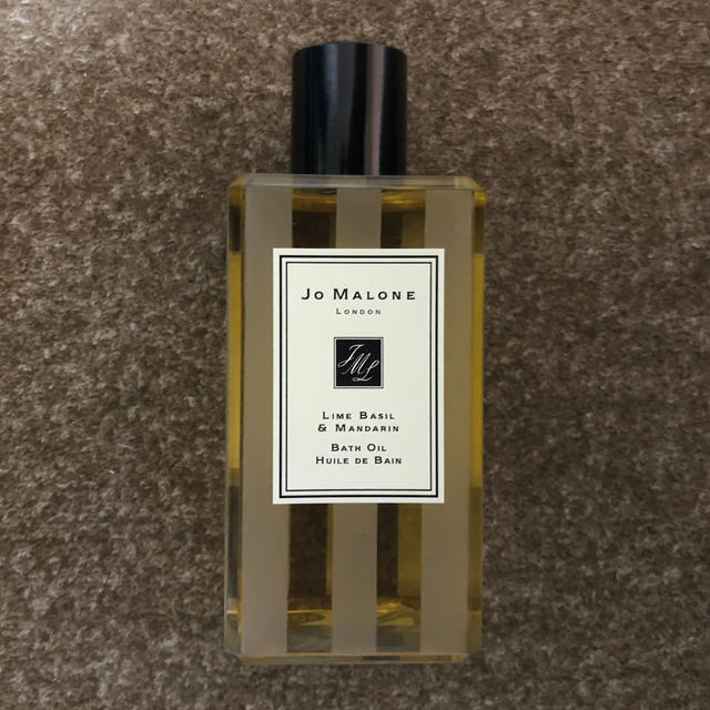 Jo Malone - ライムバジル&マンダリン バスオイル 250mlの通販 by はるぴ's shop｜ジョーマローンならラクマ