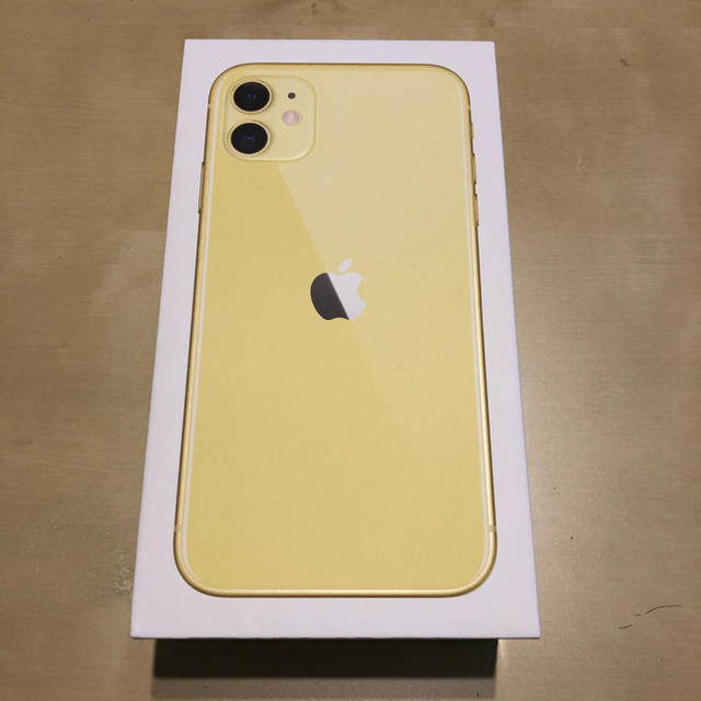 iPhone 11 (Yellow, 64GB, SIMフリー)