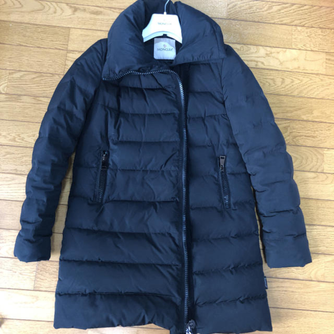 ダウンコートモンクレール  MONCLER ダウンコート ダウン