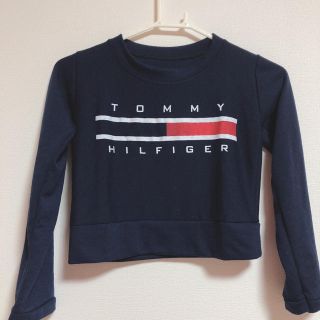 トミーヒルフィガー(TOMMY HILFIGER)のTOMMY トップス ショート丈(カットソー(長袖/七分))