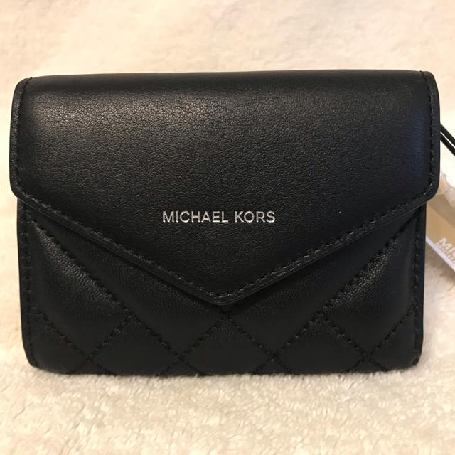 Michael Kors(マイケルコース)のMICHAEL KORS 折りたたみ財布（ブラック） レディースのファッション小物(財布)の商品写真