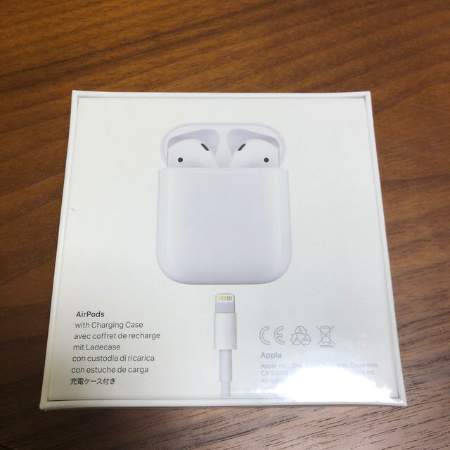 Apple(アップル)のAirPords  スマホ/家電/カメラのオーディオ機器(ヘッドフォン/イヤフォン)の商品写真