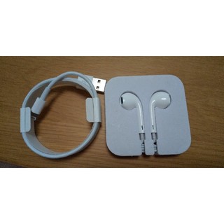 アイポッドタッチ(iPod touch)のi Pod touch ケーブル イヤフォン(ヘッドフォン/イヤフォン)