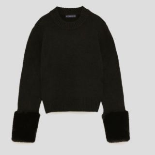 ザラ(ZARA)の袖ファーニット(ニット/セーター)