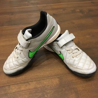 ナイキ(NIKE)の23.5㎝❤️ナイキ❤️ティエンポ❤️トレシュー❤️幅広(シューズ)