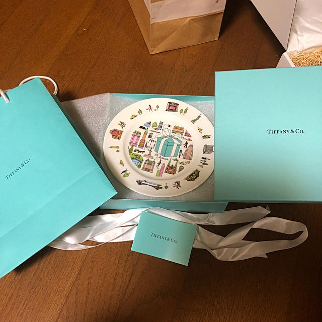 Tiffany & Co. - ティファニー お皿2枚セットの通販 by shop｜ティファニーならラクマ