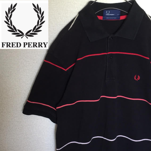 FRED PERRY(フレッドペリー)の【激レア】フレッドペリー ポロシャツ 胸刺繍ロゴ有り☆人気ブラック×レッドカラー メンズのトップス(ポロシャツ)の商品写真