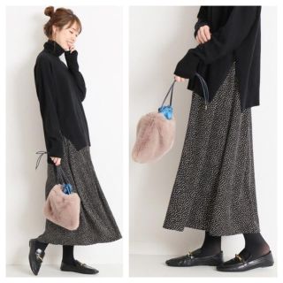 スピックアンドスパン(Spick & Span)のSpick&Span ランダムドットギャザースカート(ひざ丈スカート)