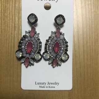 ピアス(ピアス)