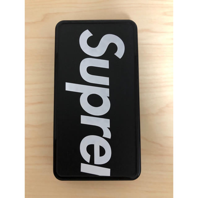 Supreme mophie powerstation wireless XL充電器