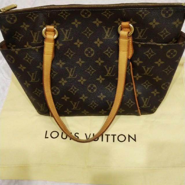 【70%OFF】 LOUIS VUITTON ルイ・ビトン - ショルダーバッグ 【70%OFF】 LOUIS VUITTON ルイ・ビトン - ショルダーバッグ