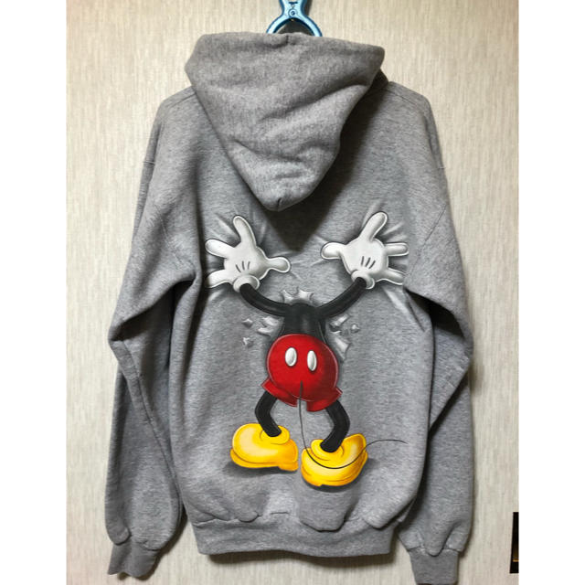 Hanes(ヘインズ)のDisneylandミッキーマウスパーカー メンズのトップス(パーカー)の商品写真