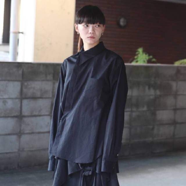 SOSHIOTSUKI
ソウシオオツキ
Kimono Shirtsのサムネイル