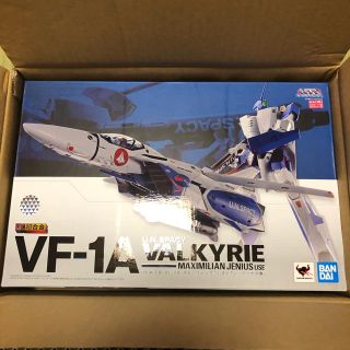 バンダイ(BANDAI)のDX超合金 超時空要塞マクロス VF-1A バルキリー(M・ジーナス機)(アニメ/ゲーム)