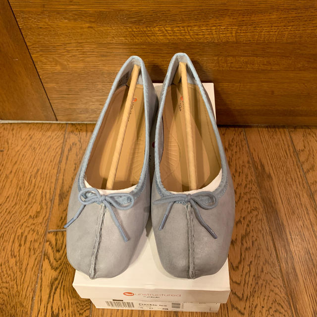 Clarks(クラークス)のclarks    バディ子様専用です レディースの靴/シューズ(ローファー/革靴)の商品写真