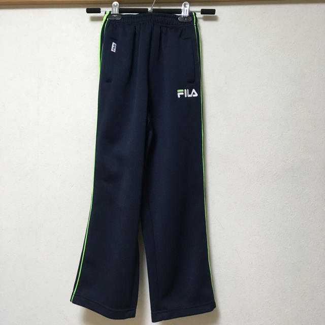 FILA(フィラ)の130cm ジャージパンツ キッズ/ベビー/マタニティのキッズ服男の子用(90cm~)(パンツ/スパッツ)の商品写真