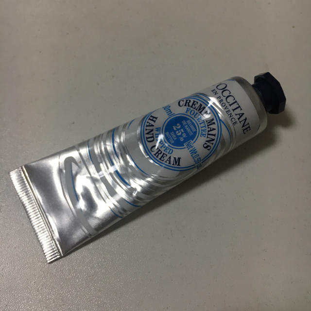 L'OCCITANE(ロクシタン)のL'OCCITANE ハンドクリーム コスメ/美容のボディケア(ハンドクリーム)の商品写真