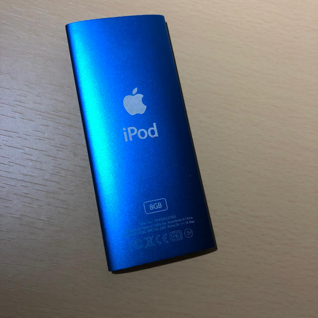 Apple(アップル)の【良品】 iPod nano 8GB ブルー 第4世代 スマホ/家電/カメラのオーディオ機器(ポータブルプレーヤー)の商品写真