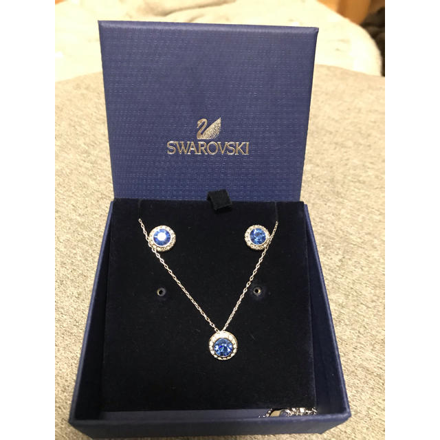 【ほぼ未使用】SWAROVSKI スワロフスキー ネックレス ピアス セット